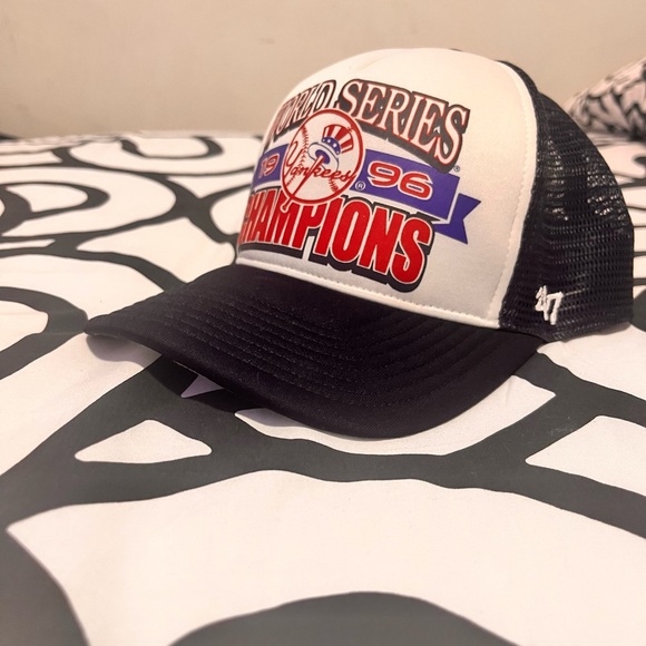 1996 Yankees MLB championship Cap - Picture 4 of 6
